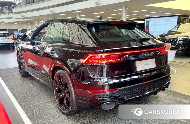 Audi RS Q8 id 4353416 из Китая 20