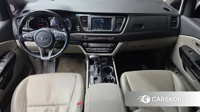 Kia The New Carnival id 3608097 из Кореи 17