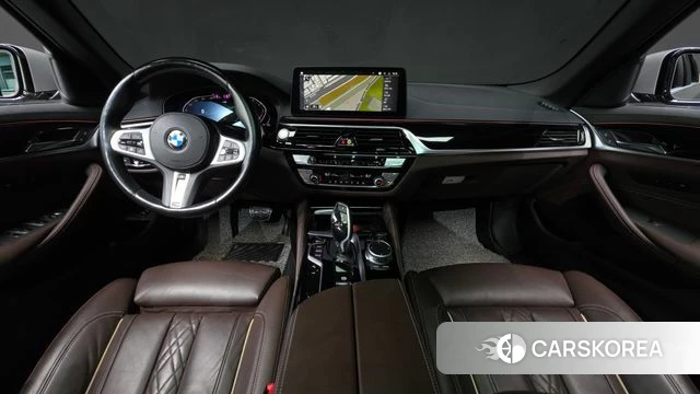 BMW 5 Series (G30) id 4666765 из Кореи 31