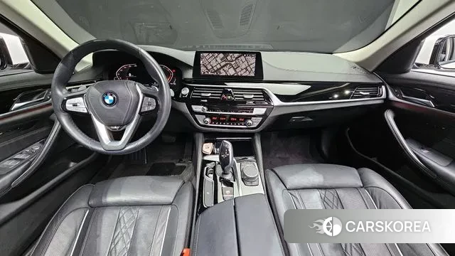 BMW 5 Series (G30) id 3742061 из Кореи 17