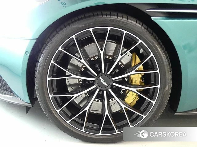 Aston Martin DB11 id 3964007 из Кореи 17