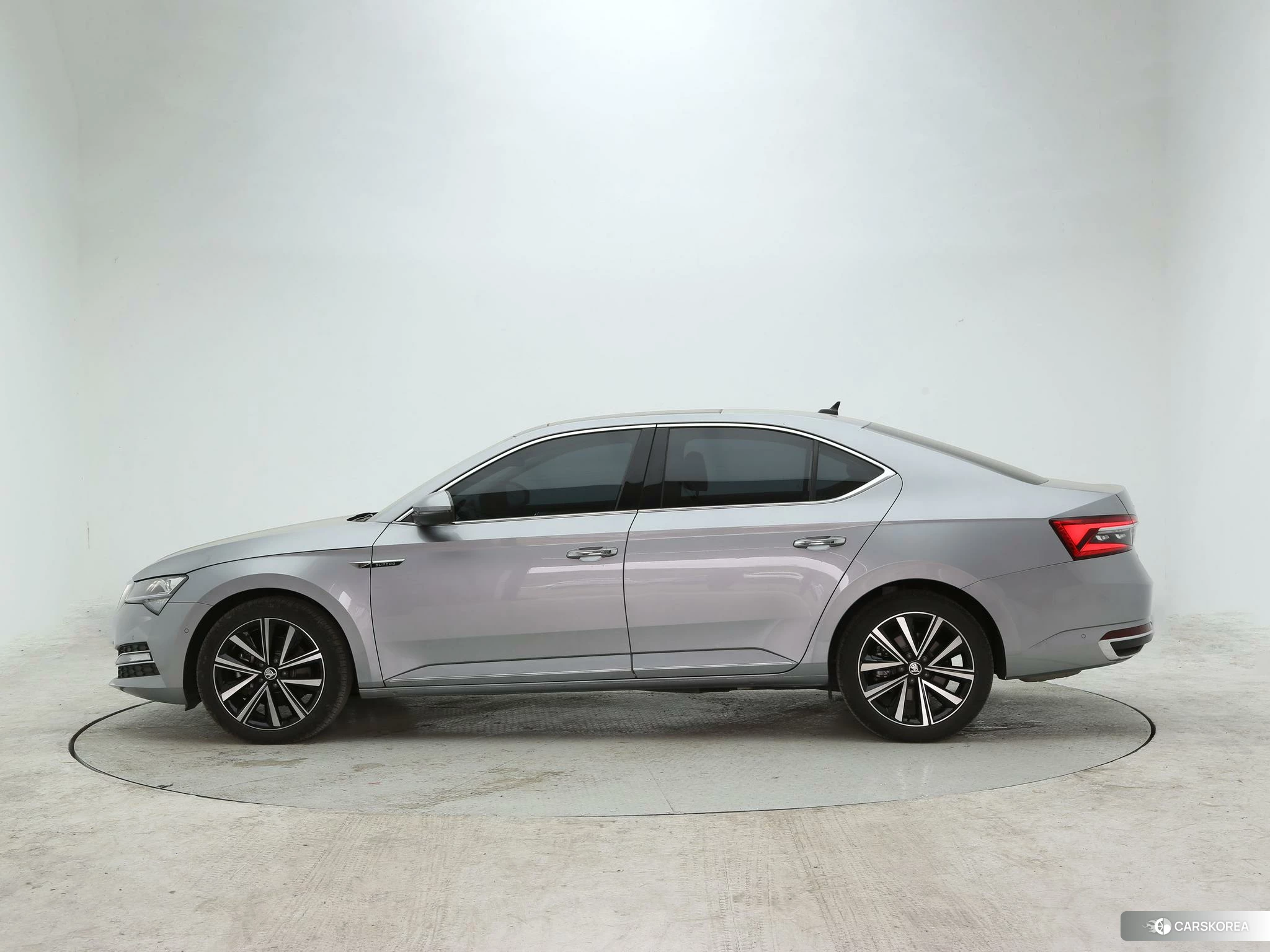Skoda Speed pie id 4426557 из Китая 16