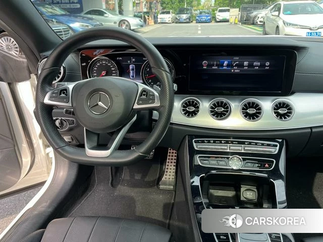 Mercedes-Benz E-class (imported) id 4220017 из Китая 9