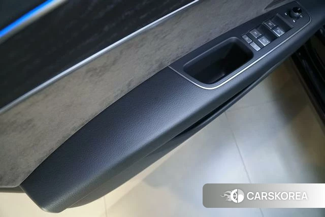 Audi A8 id 4272100 из Китая 20