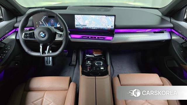 BMW 5 Series (G60) id 4291975 из Кореи 31