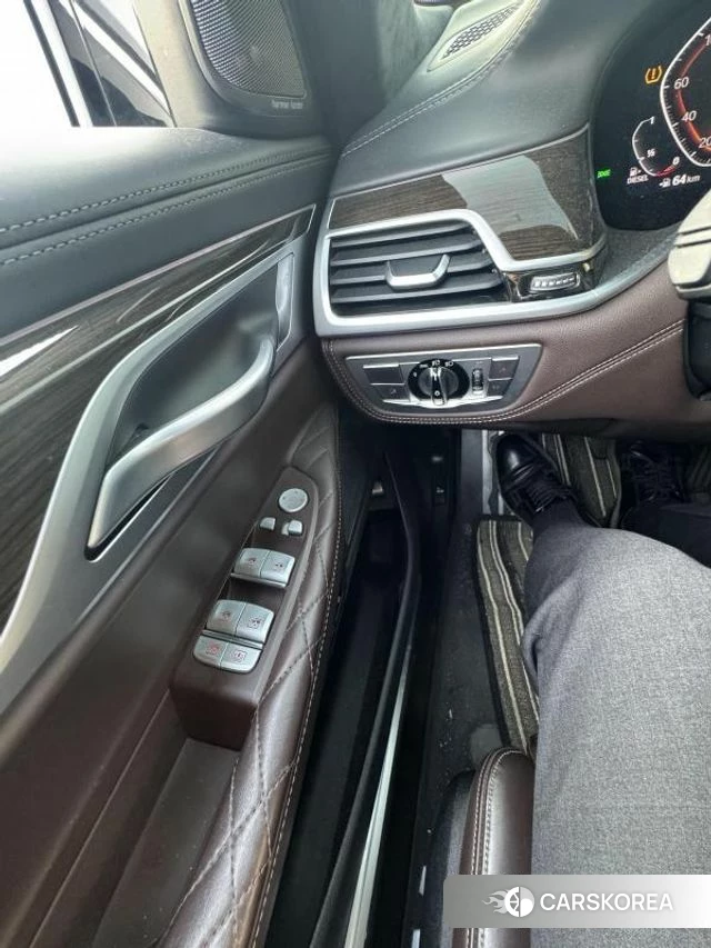 BMW 7 Series (G11) id 3844634 из Кореи 9