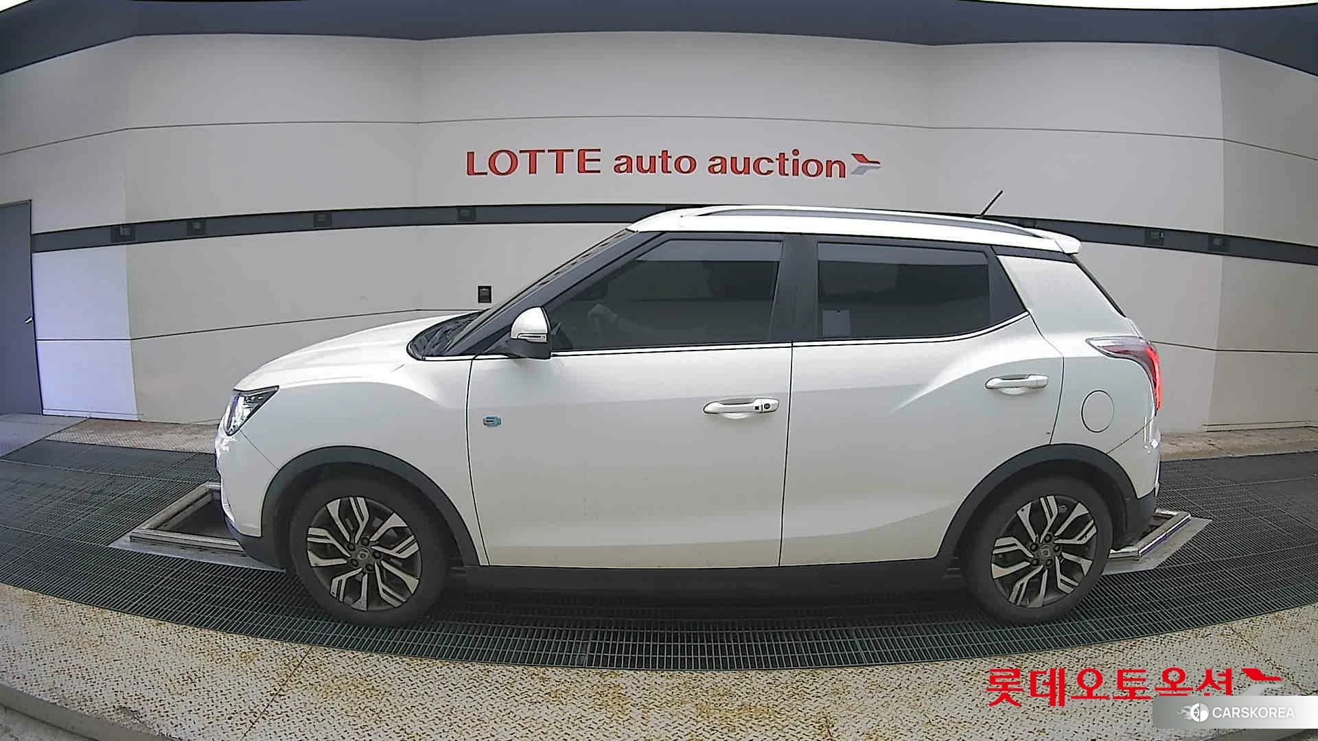SsangYong Tivoli id 4498461 из Кореи 35