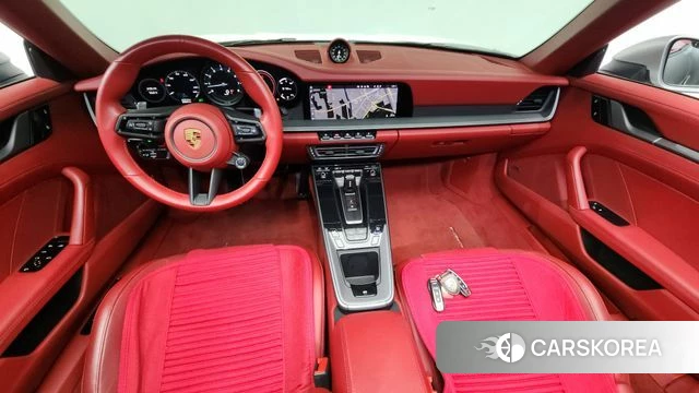 Porsche 911(992) id 3910827 из Кореи 17