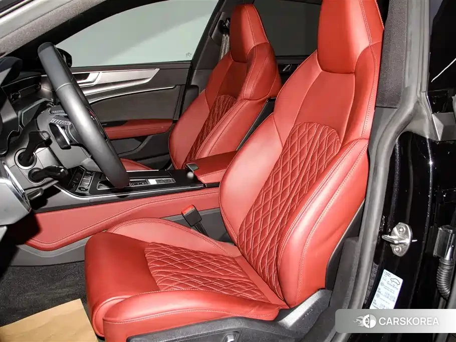 Audi A7L id 4601067 из Китая 30