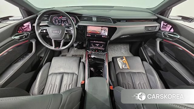Audi e-Tron id 4555002 из Кореи 17
