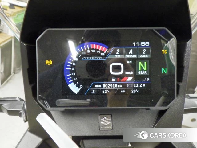 Suzuki V-STROM 800DE id 3947200 из Японии 29