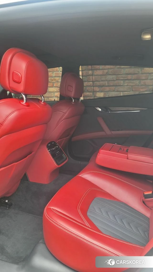 Maserati Quattroporte id 4317308 из Кореи 7