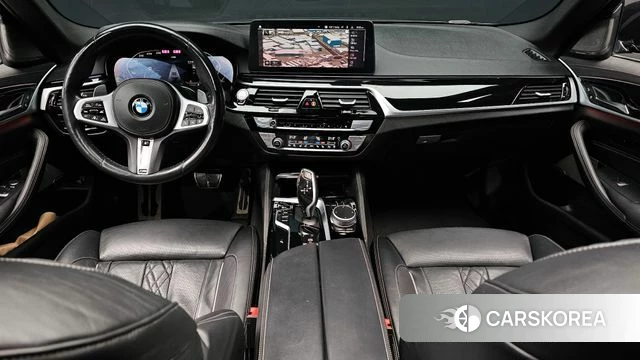 BMW 5 Series (G30) id 3833032 из Кореи 17