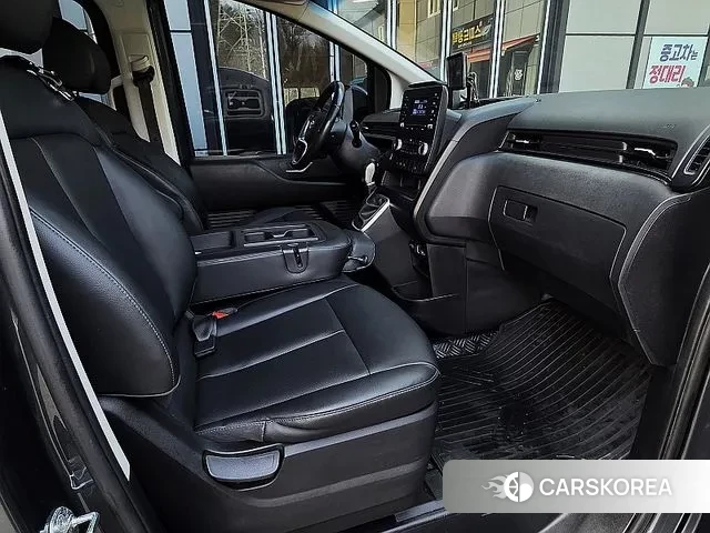 Hyundai Staria id 3660524 из Кореи 17