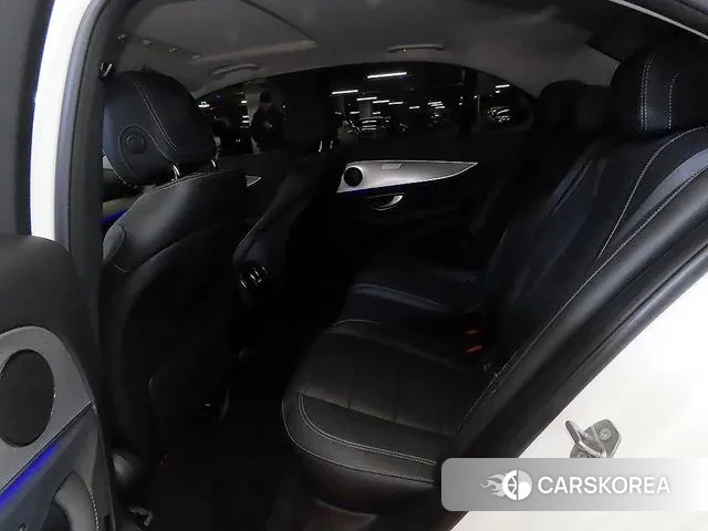 Mercedes-Benz E-Class W213 id 3608339 из Кореи 17