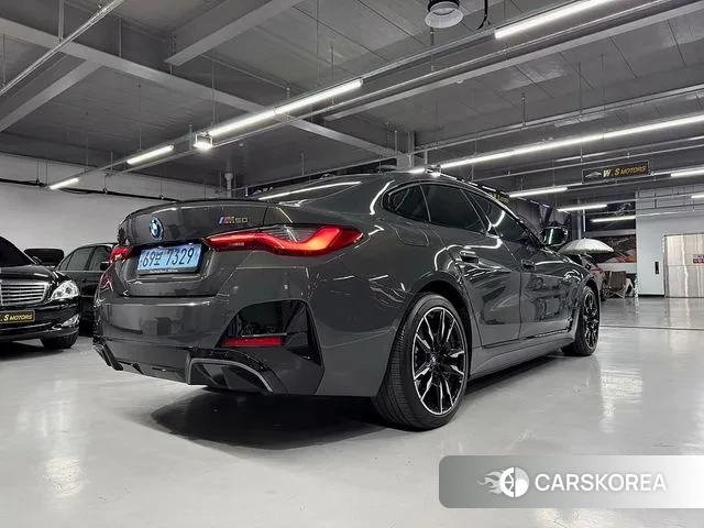 BMW i4 id 3763881 из Кореи 17