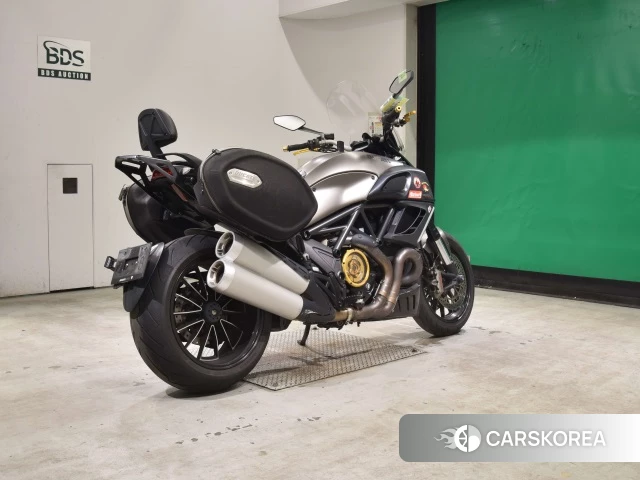 Проданный Ducati DIAVEL STRADA id 4328099 из Японии, фото 8