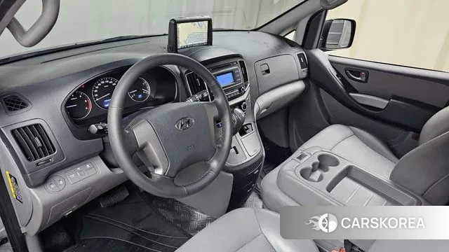 Hyundai The New Grand Starex id 2896035 из Кореи 17