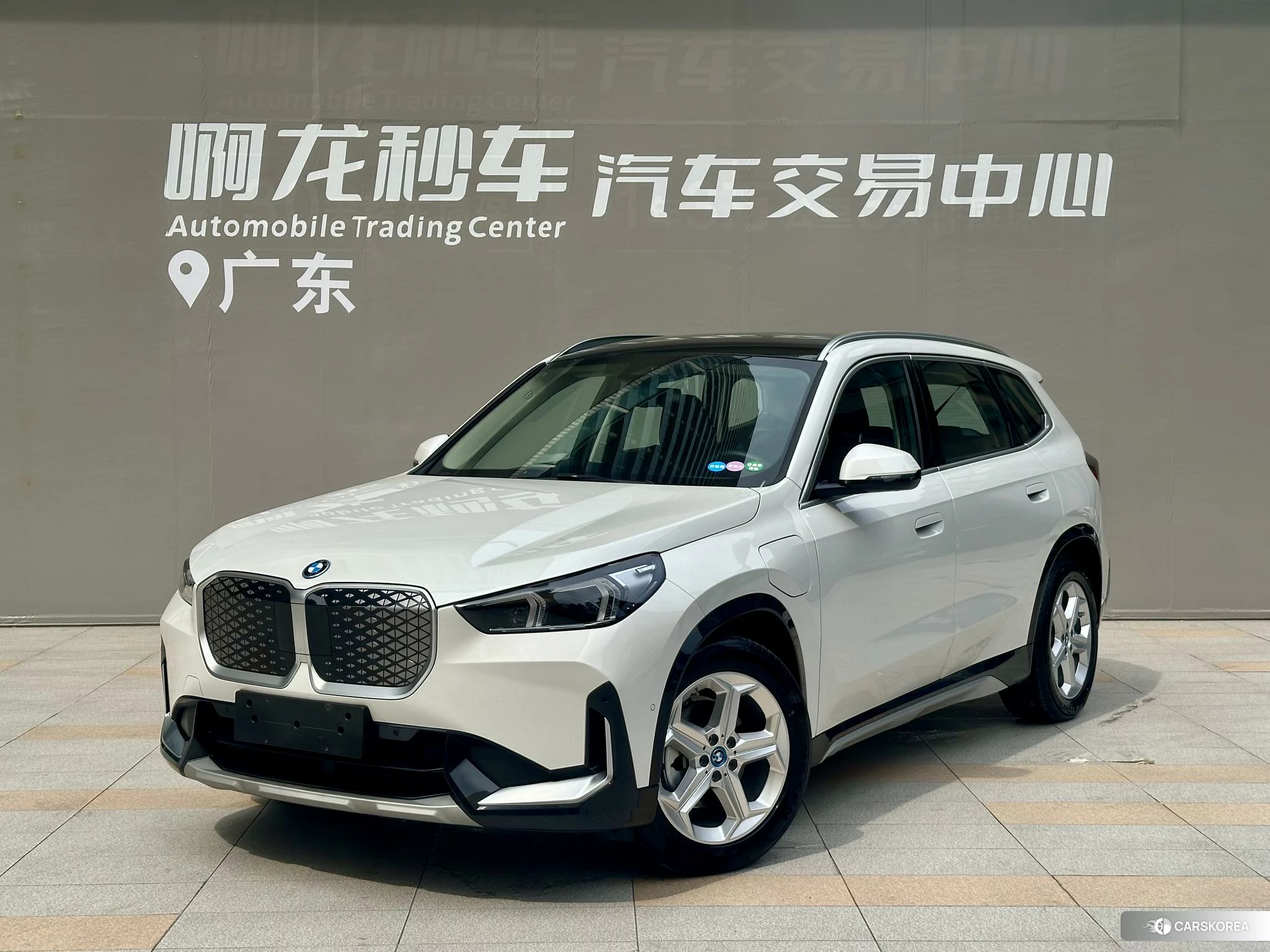 BMW iX1 id 4498765 из Китая 13