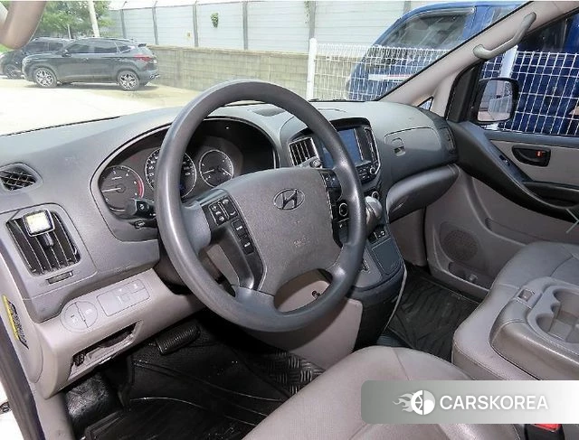 Hyundai The New Grand Starex id 4483168 из Кореи 16