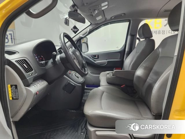 Hyundai The New Grand Starex id 3890259 из Кореи 17