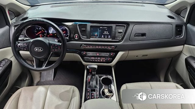 Kia The New Carnival id 4496315 из Кореи 32