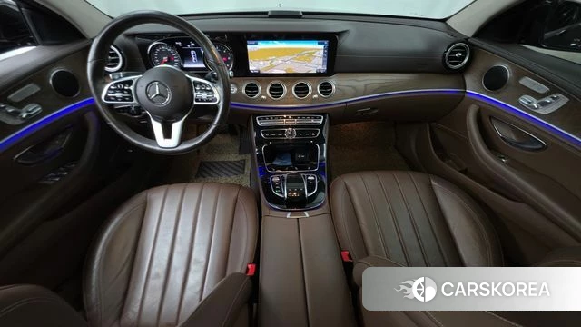 Mercedes-Benz E-Class W213 id 4471321 из Кореи 28