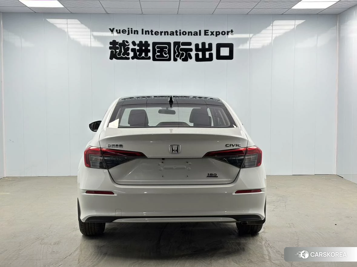 Honda Civic id 4426744 из Китая 9