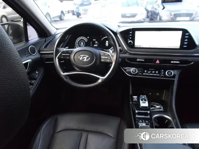 Hyundai Sonata (DN8) id 3060405 из Кореи 17