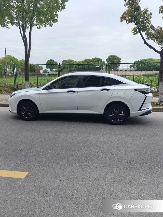 Dongfeng Fengshen Yi Hyun id 4210757 из Китая 10