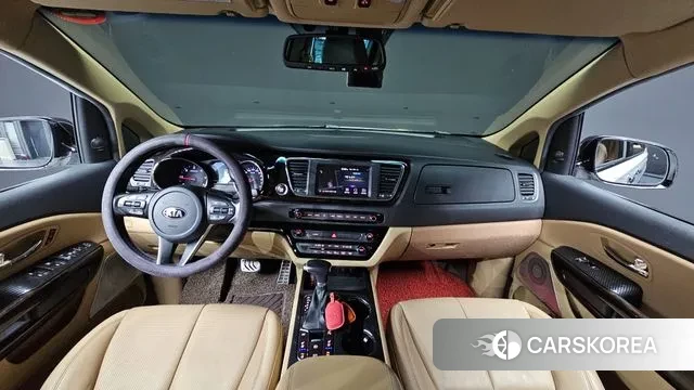 Kia The New Carnival id 3375278 из Кореи 17