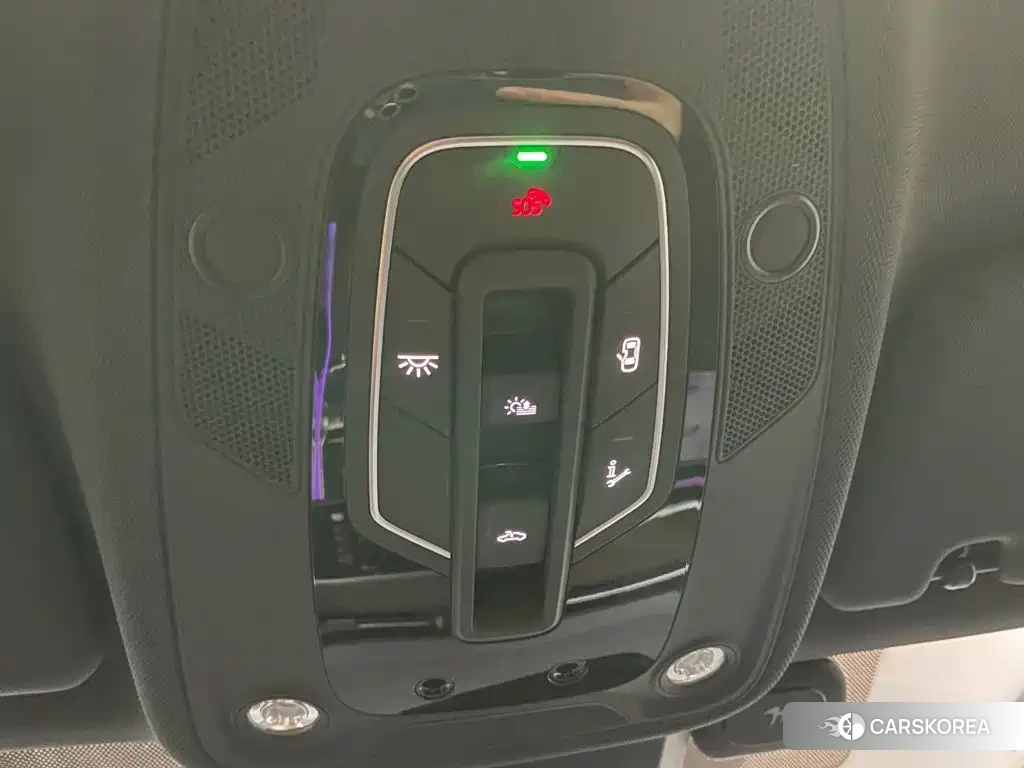 Audi A6L id 4679616 из Китая 27