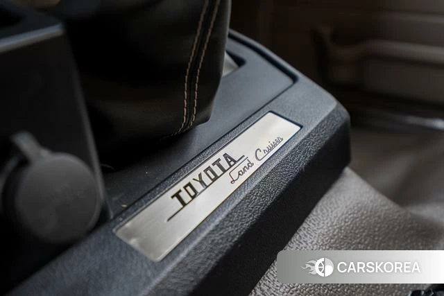 Toyota Land Cruiser 70 Series id 4239603 из Китая 28