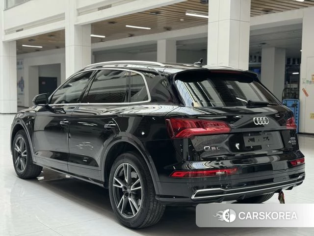 Audi Q5L id 4276207 из Китая 22