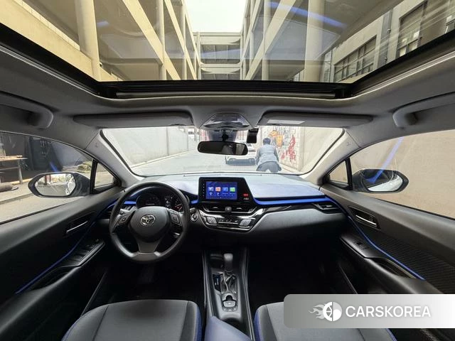 Toyota C-HR id 4236588 из Китая 7