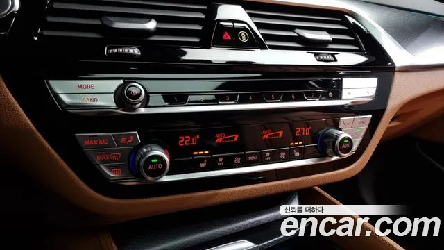 BMW 5 Series (G30) id 2670502 из Кореи 17