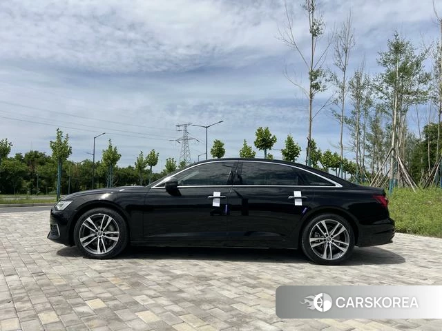 Audi A6L id 4278550 из Китая 12
