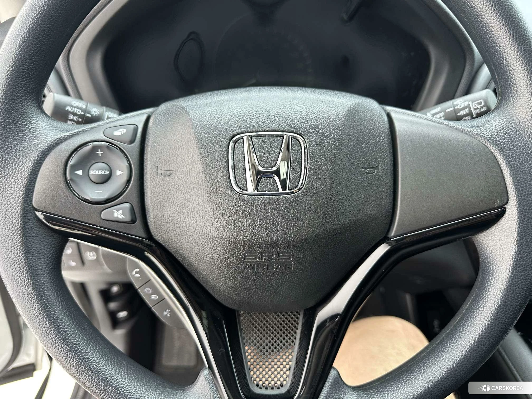 Honda Vezel id 4513601 из Китая 14