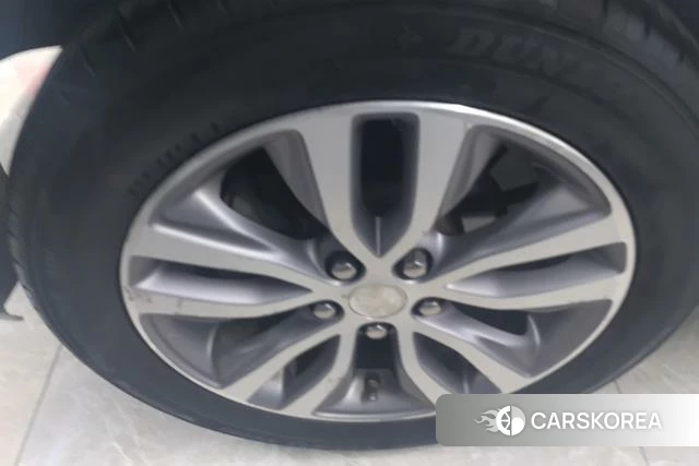 Buick Yinglang id 3784115 из Китая 14