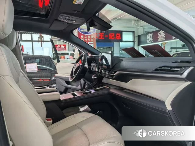 Toyota Saina id 4335208 из Китая 22