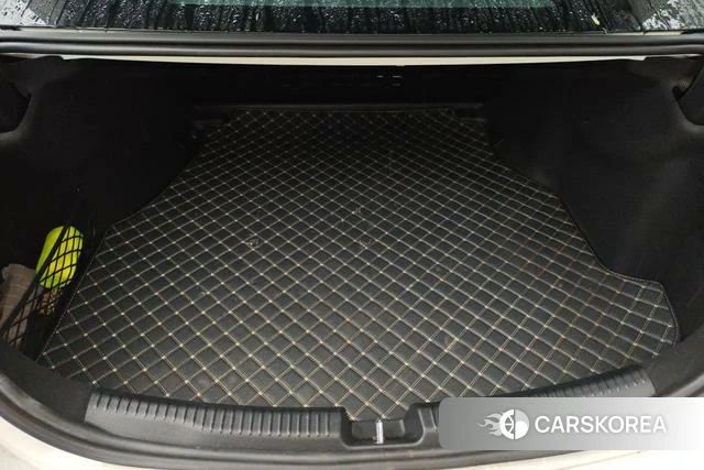 Mercedes-Benz Class C id 4276870 из Китая 14
