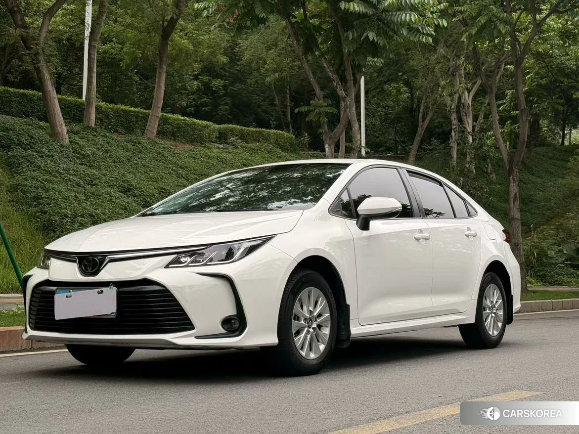 Toyota Corolla id 4453142 из Китая 7