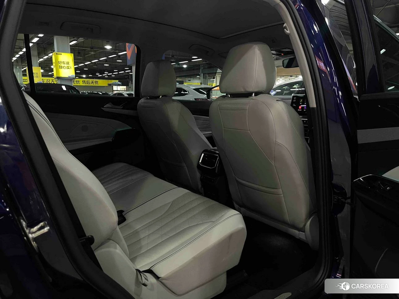 Volkswagen ID.6 X id 4461675 из Китая 20