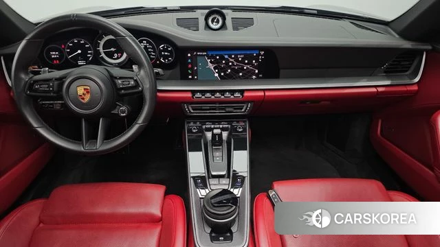 Porsche 911(992) id 4618992 из Кореи 29