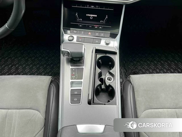Audi A6L id 4290473 из Китая 22