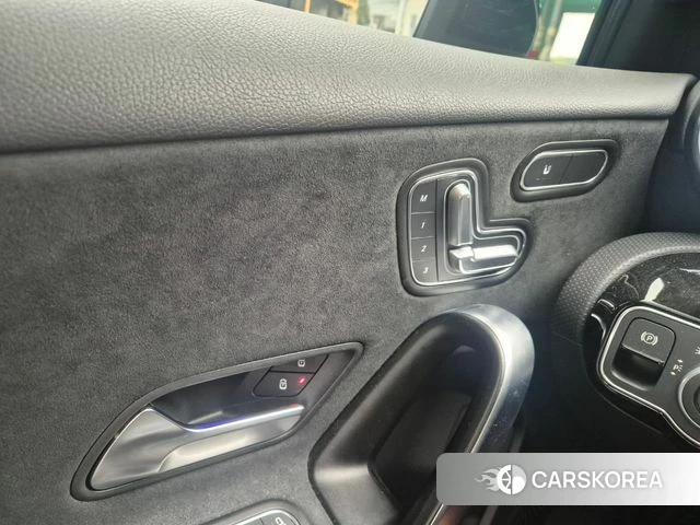 Mercedes-Benz A-Class W177 id 4561230 из Кореи 7