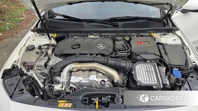 Mercedes-Benz A-Class W177 id 4186083 из Кореи 17