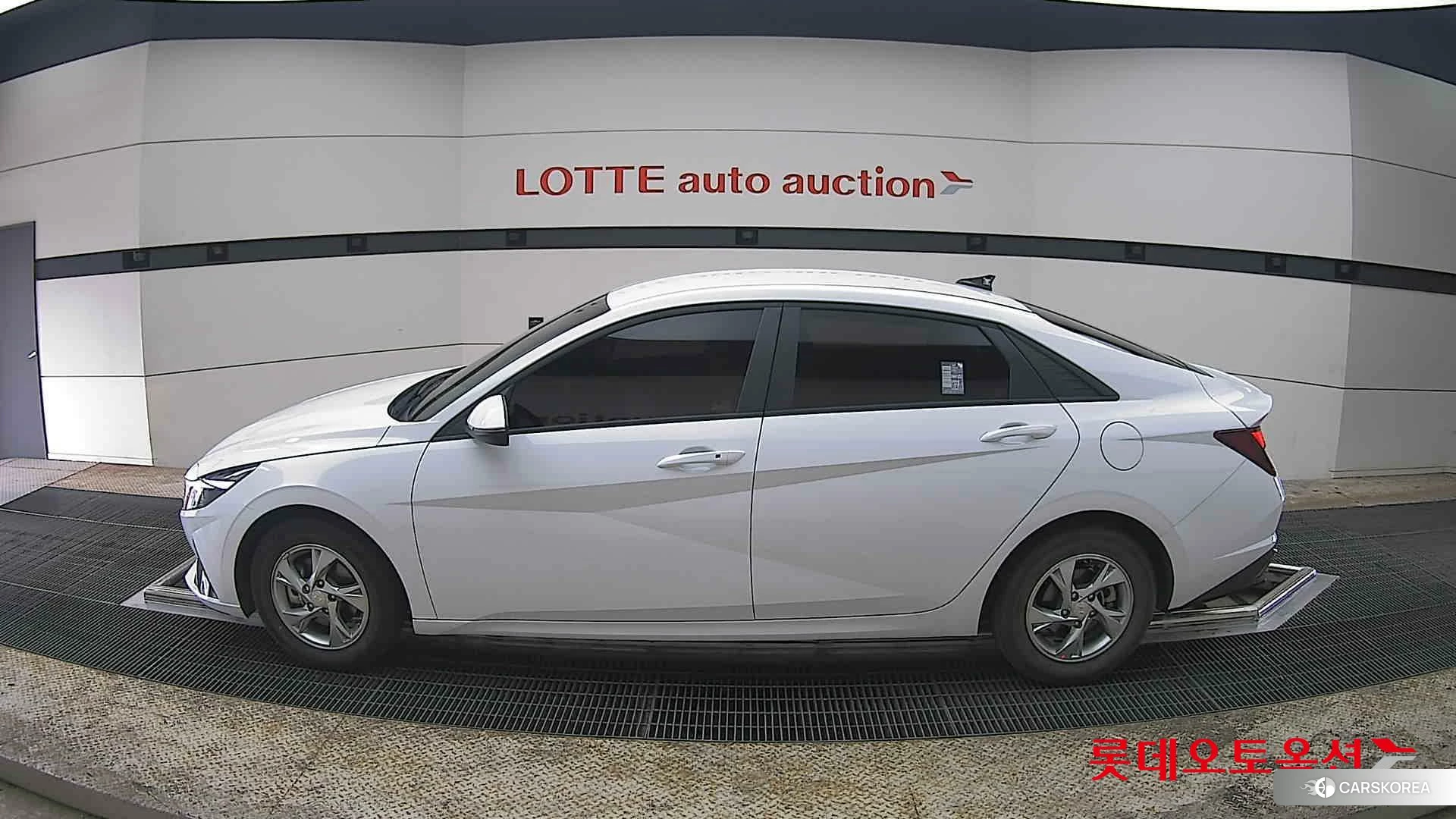 Hyundai Avante id 3888338 из Кореи 34