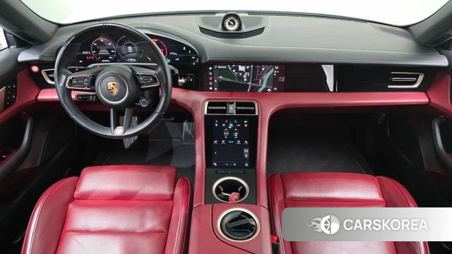 Porsche Taycan id 4848582 из Кореи 17