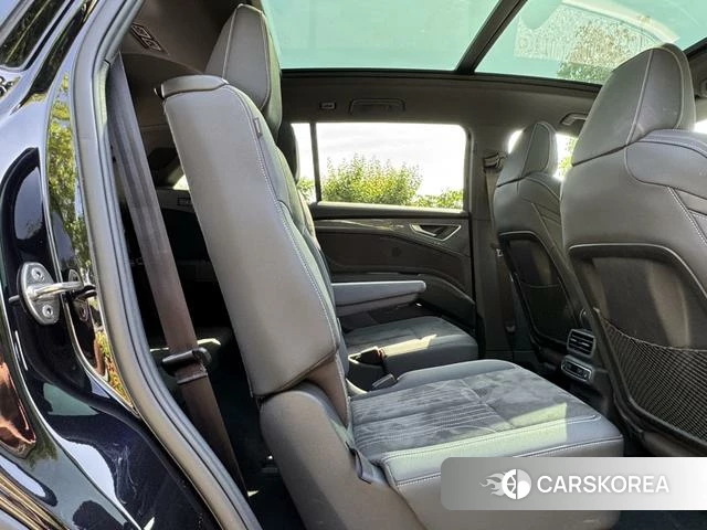 Audi Q5 e-tron id 4314220 из Китая 19